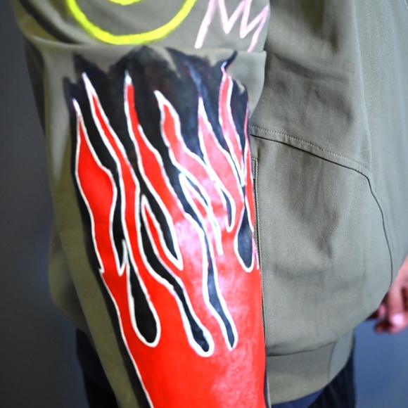 Hand-Painted Army Green Bomber Jacket - Picture 5 of 5